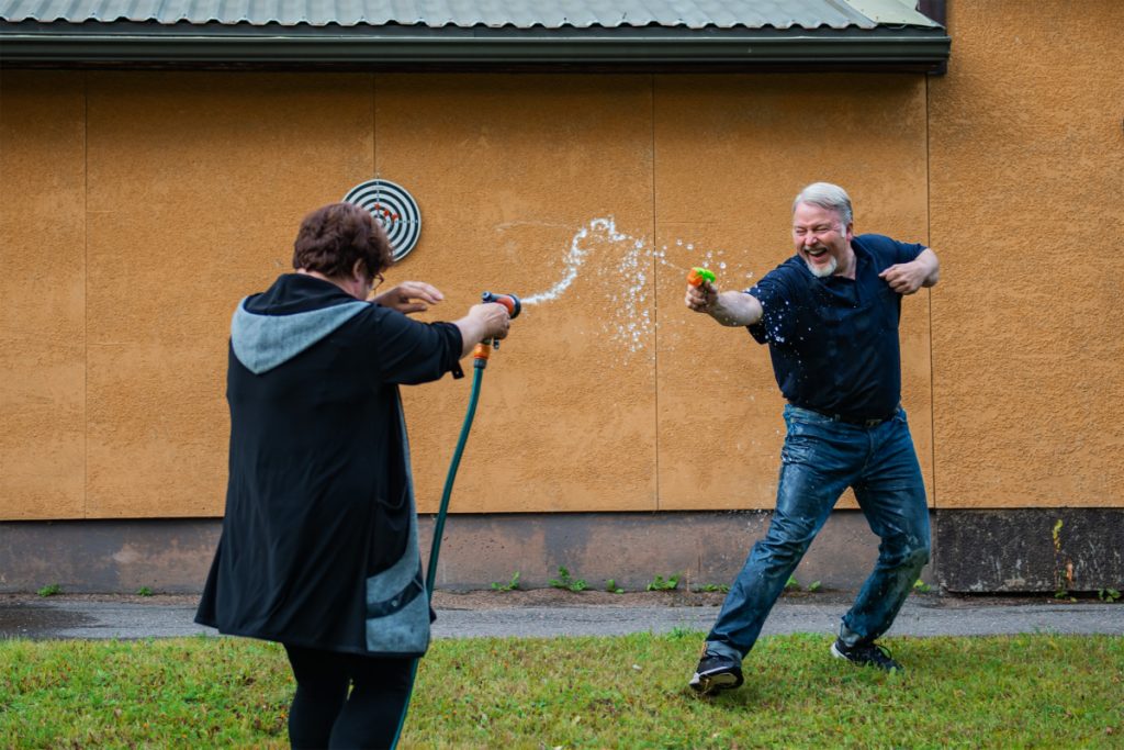 Kumppanisi onnistumisiin 100% tyytyväisyystakuulla